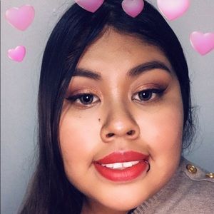 Meet your Posher, Lucero